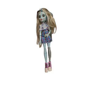 Monster High Ghoul Spirit G3 Frankie Stein Doll Mattel 2021